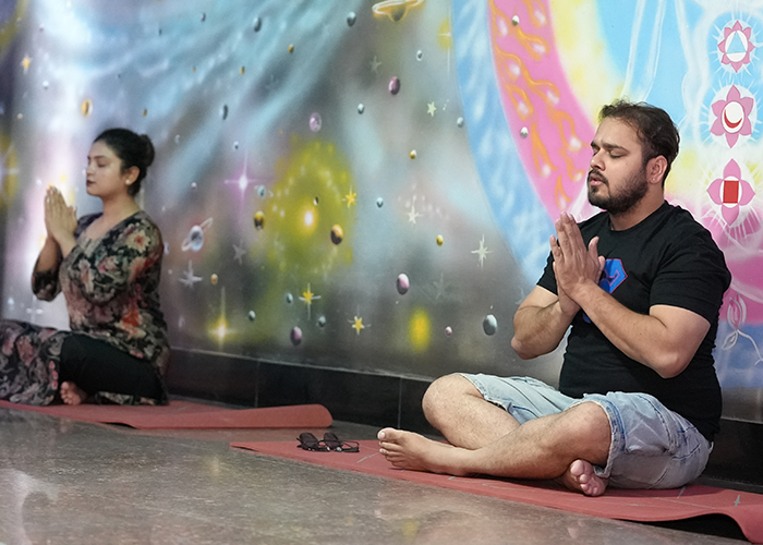 how-to-balance-devotion-and-relaxation-at-annekaa-heights-vrindavan